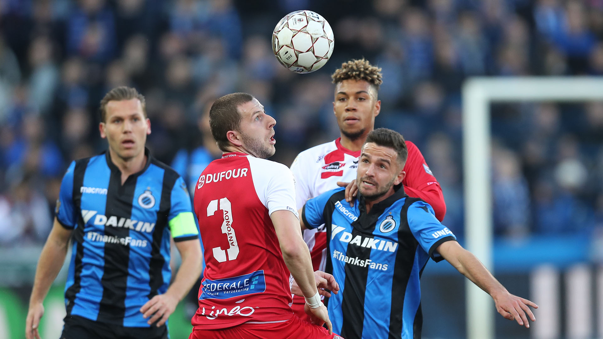 Courtrai et Zulte attendent en playoffs 2 un Excel Mouscron victorieux à Bruges