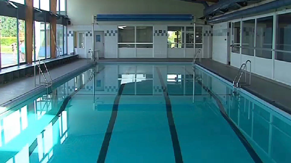 La piscine de Leuze remise à flot?