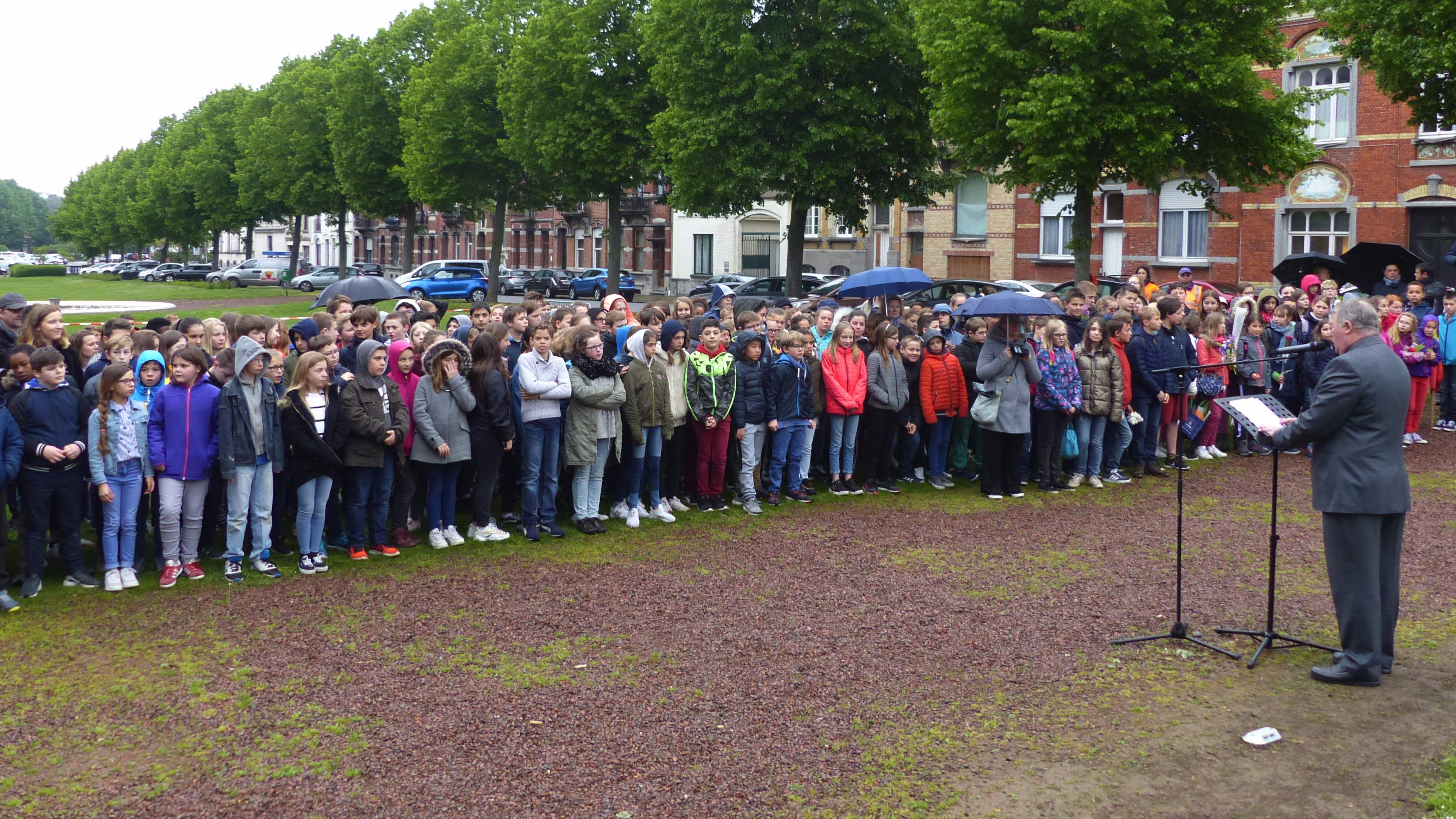 De nombreux enfants présents pour commémorer l'armistice à Tournai