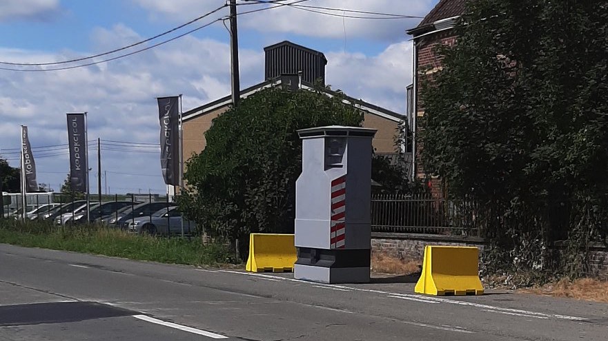 Le lidar installé à la chaussée de Péruwelz