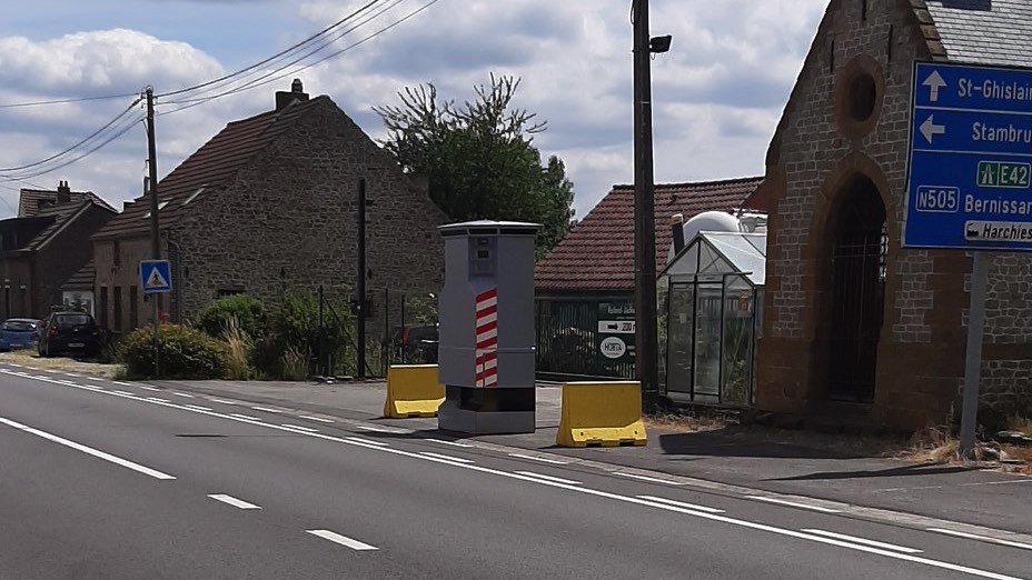 Un lidar en place à la rue de Tournai à Grandglise