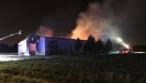 Incendie d'un entrepôt à Warcoing : la piste criminelle pas écartée