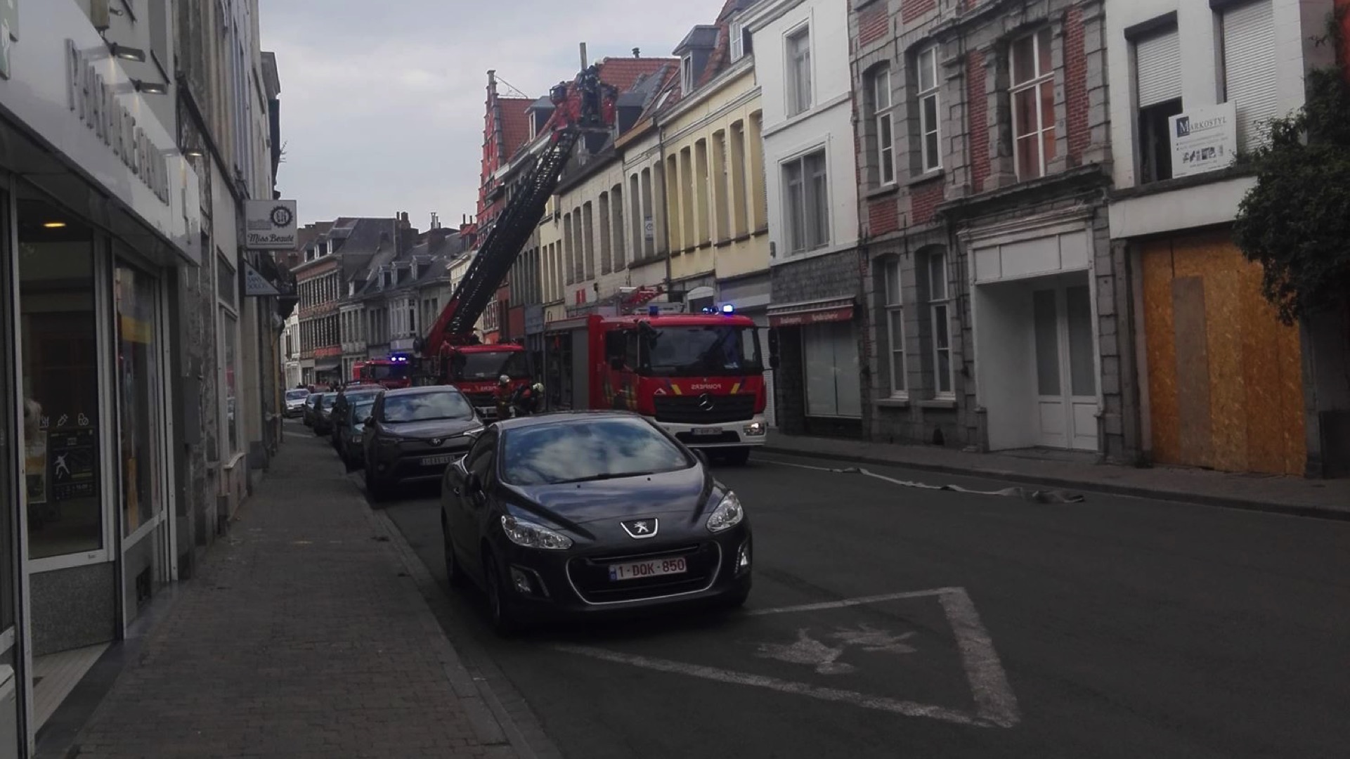 Risque d'explosion à la rue Saint-Piat à Tournai: un incendie rapidement maitrisé par les pompiers