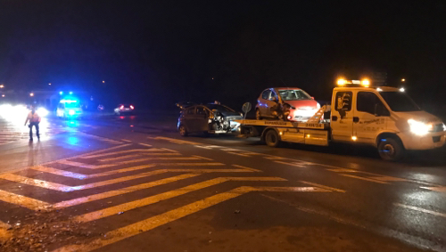 Accident impliquant deux voitures à la sortie de l'E42 à Froyennes