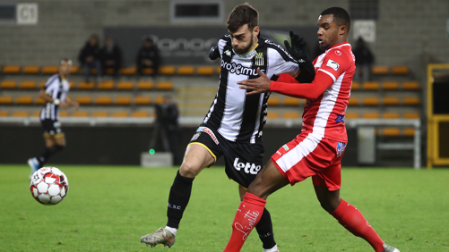 Mouscron et Charleroi se quittent dos à dos