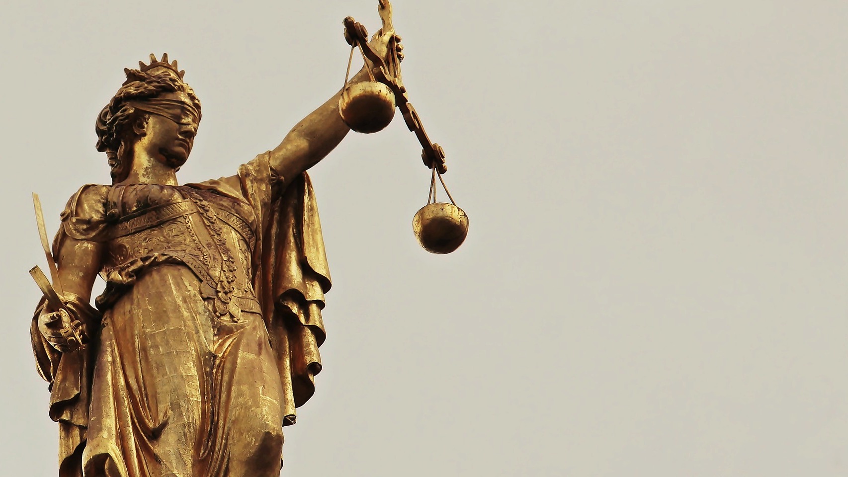 Mandat d'arrêt européen à l'encontre du fils qui avait enlevé sa mère à Wielsbeke et qui avait été interpellé au CHM