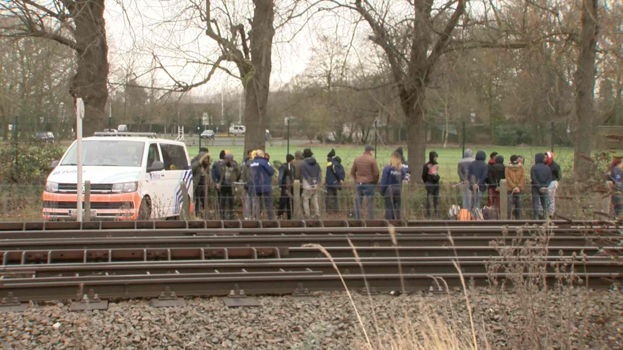 Transmigrants : les aires d'autoroutes de Tournai et Lamain bientôt fermées la nuit ?