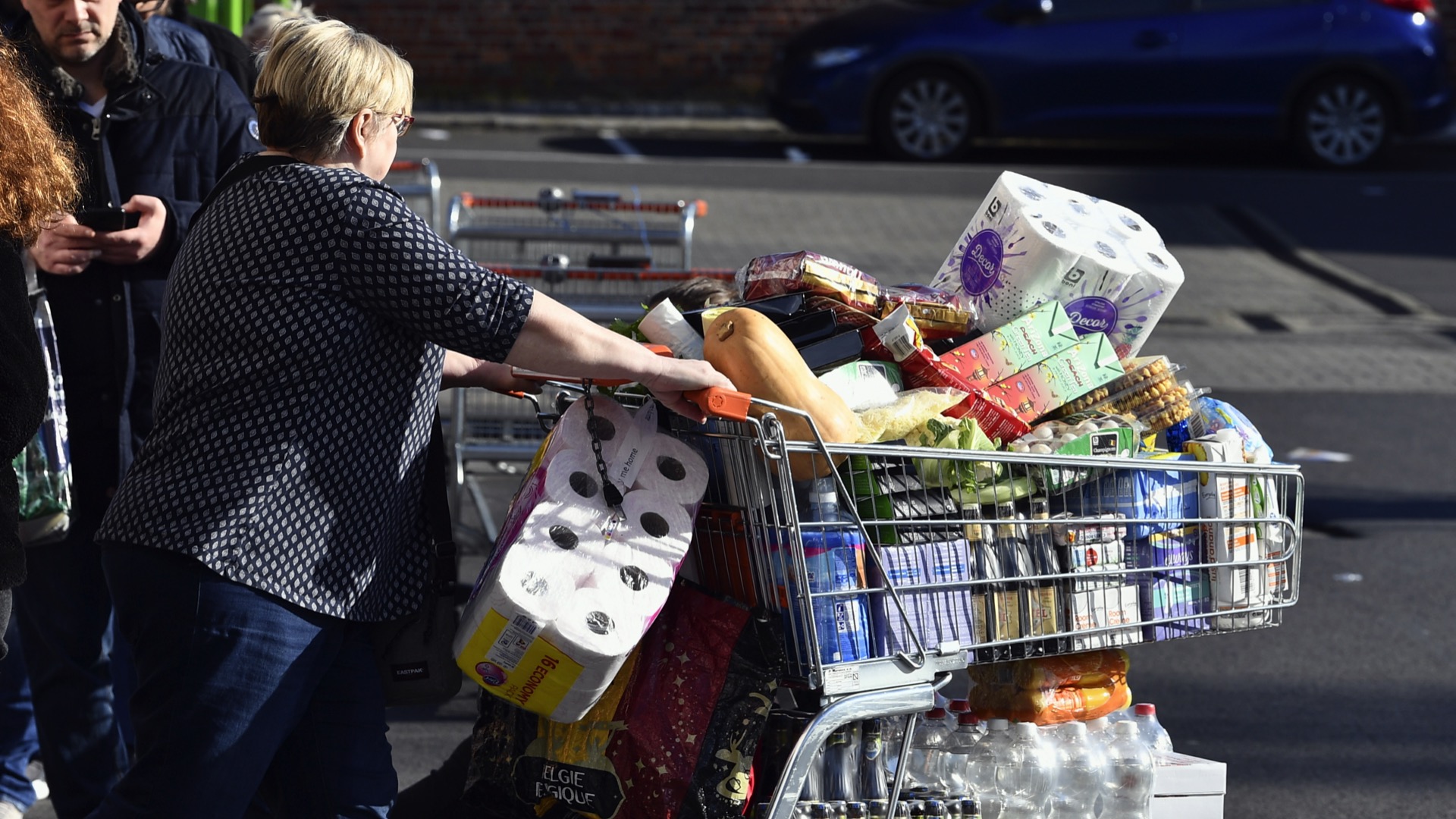 Coronavirus : les magasins Colruyt et Delhaize suspendent leur service Collect & Go
