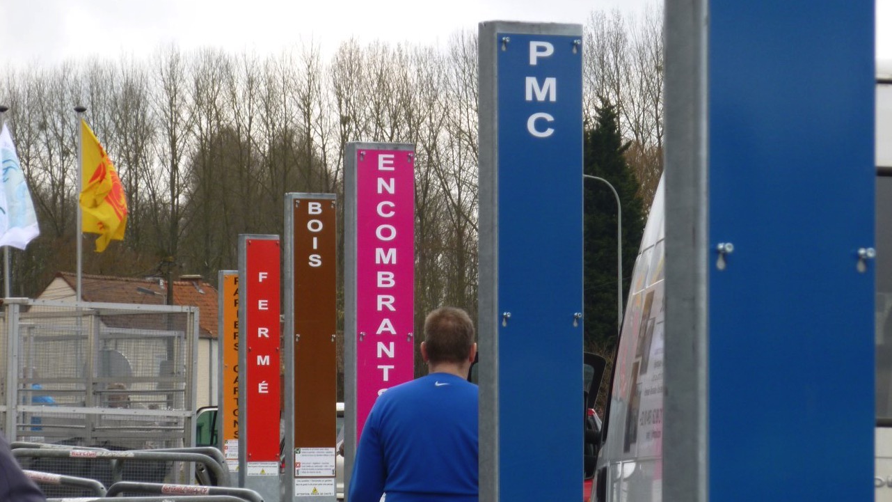 Recyparcs : les PMC et déchets de construction à nouveau acceptés