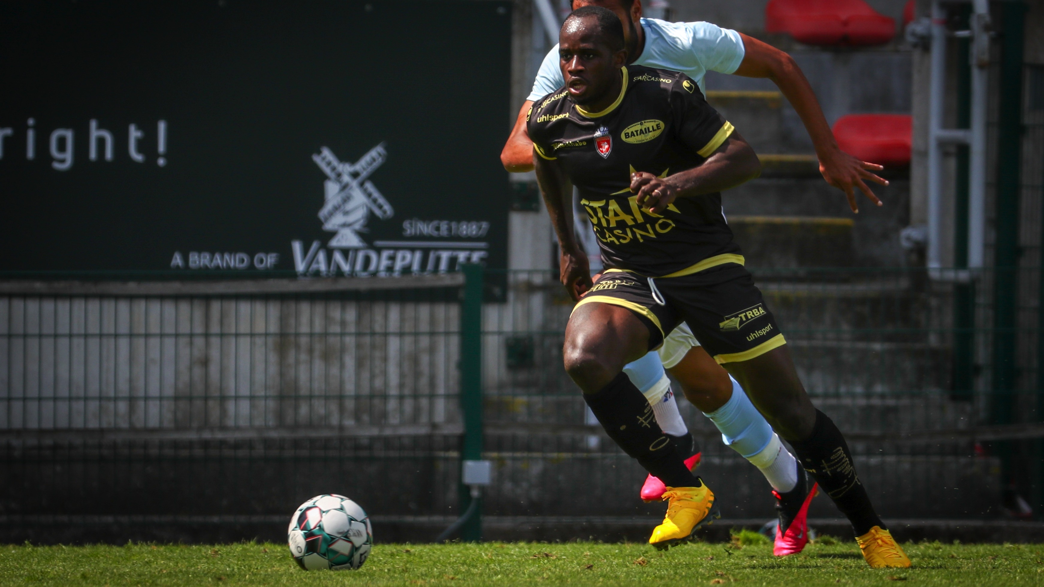Antwerp-Mouscron se jouera bel et bien à Anvers samedi