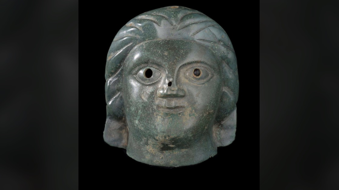 Un masque de l'Archéosite d'Aubechies reconnu comme «trésor» par la Fédération Wallonie-Bruxelles