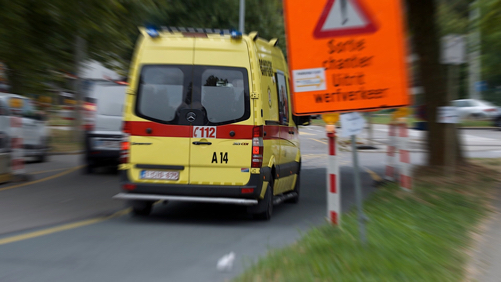 Un motard percuté par une camionnette à la rue de Menin à Mouscron