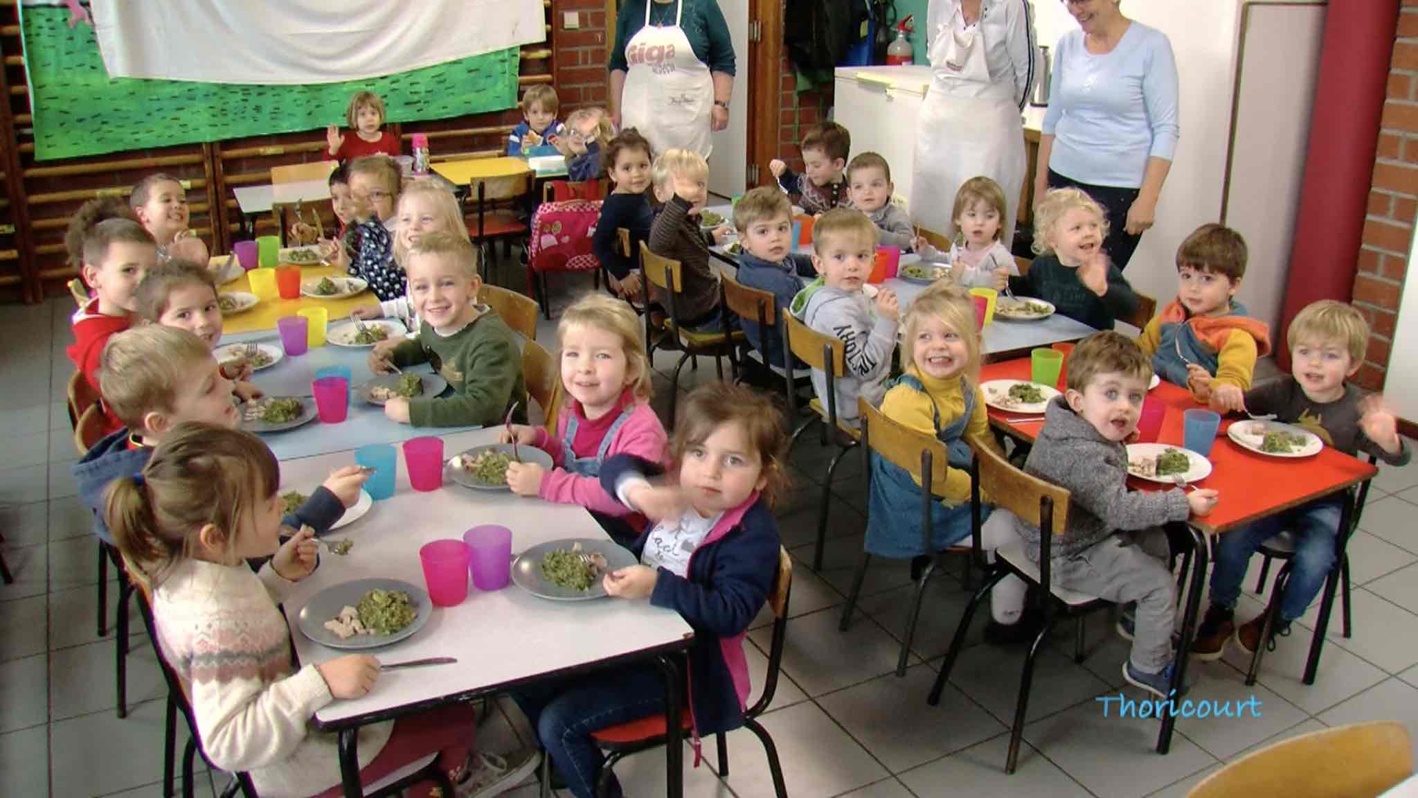 Les écoles communales d'Hoves et Bassilly rénovées, celle de Thoricourt agrandie