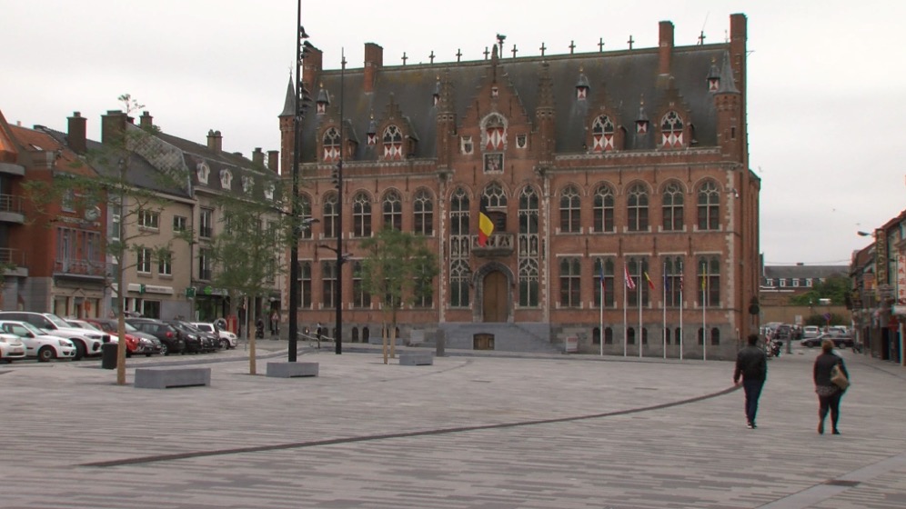 Mouscron : le stationnement interdit sur la Grand-Place le 23 novembre