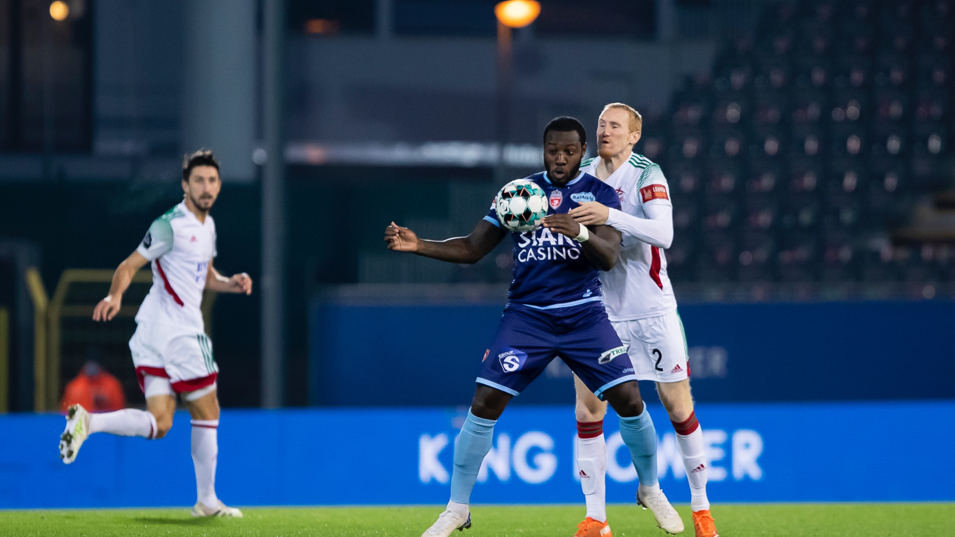 Un Excel Mouscron fatigué s'incline du côté de OHL