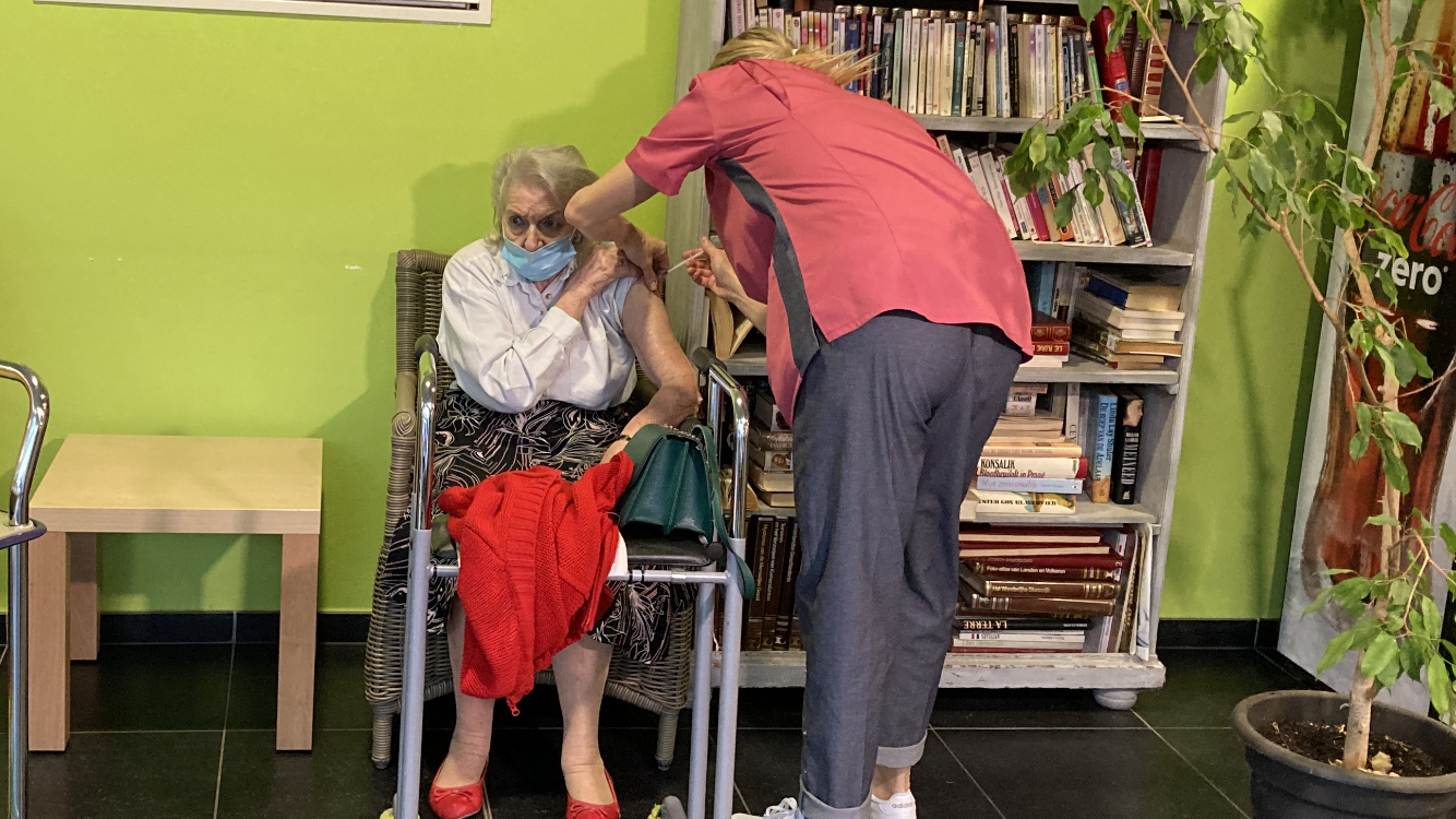 Les résidents du home Saint-Nicolas d'Enghien vaccinés contre la covid-19