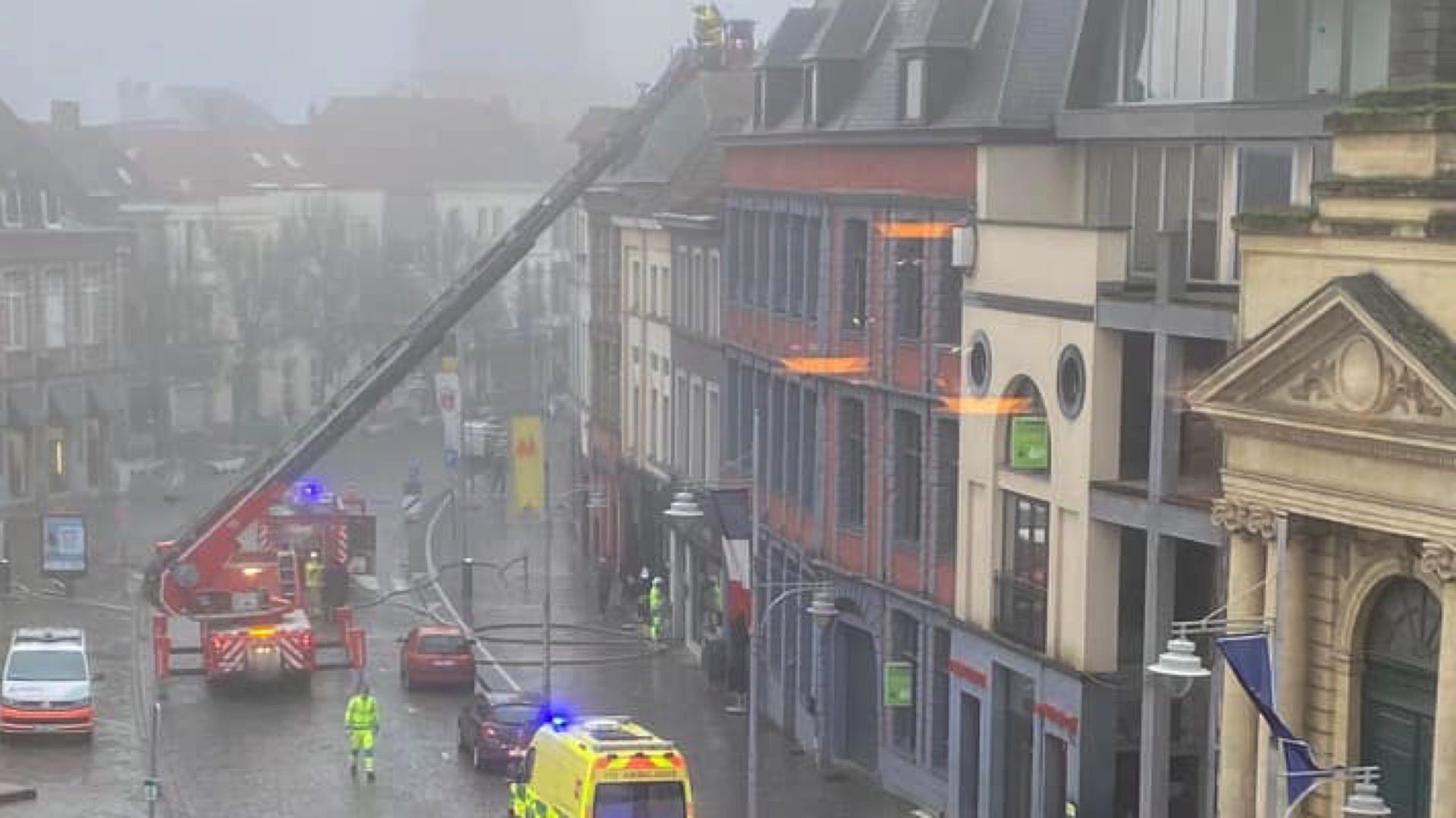 Quatre personnes intoxiquées après un incendie dans le restaurant «Le Greco» à Tournai