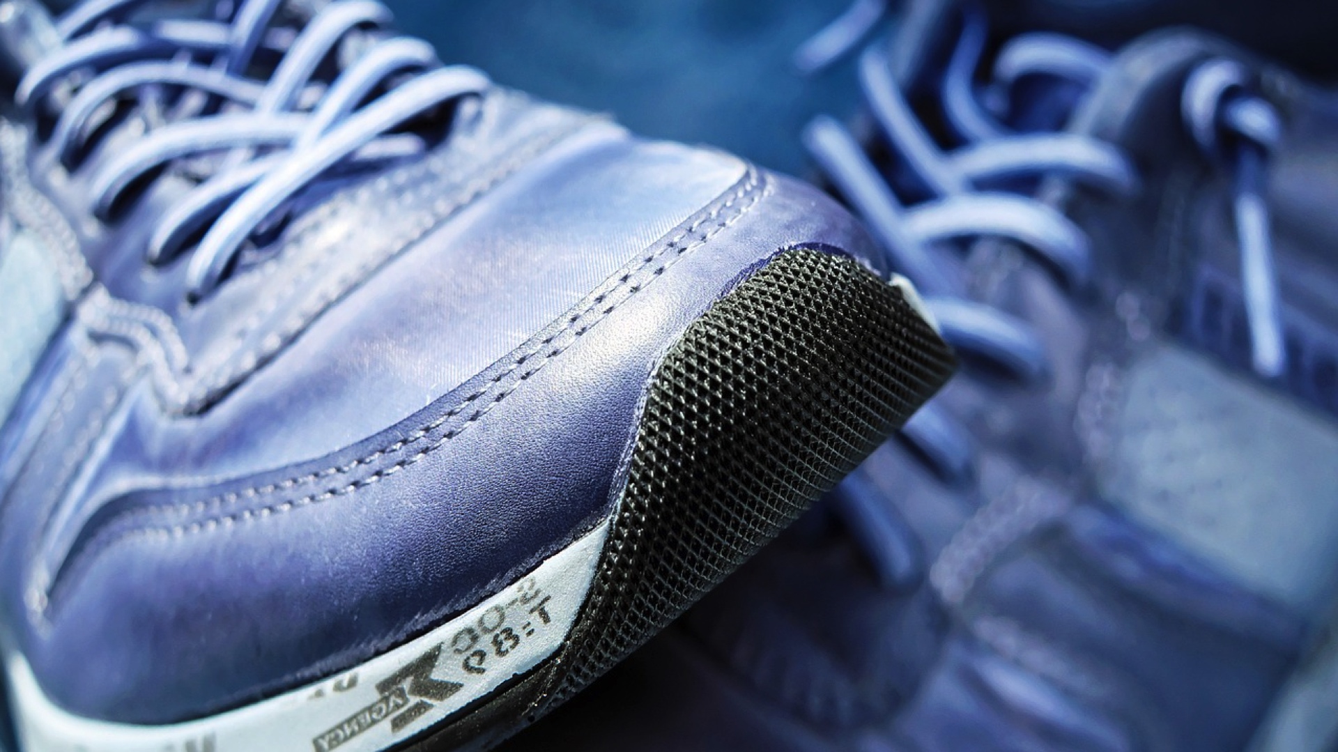 Déposez une paire de chaussures à la Maison de la Culture de Tournai pour manifester votre soutien au secteur culturel