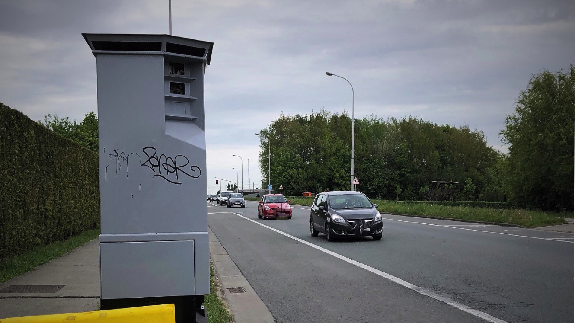 Enghien : un motocycliste flashé à 154 km/h sur la chaussée d'Ath