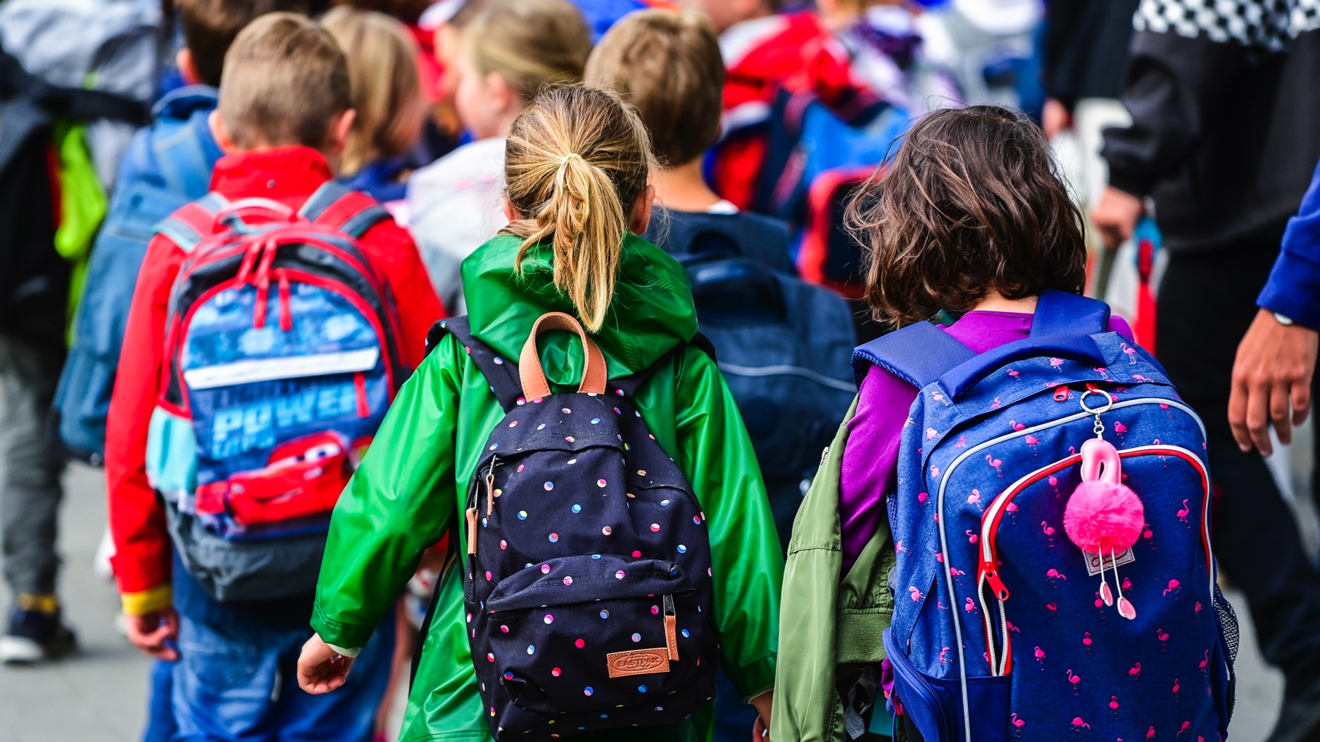 Repas en classe ou à l'extérieur, demande de vaccination des enseignants : de nouvelles mesures annoncées afin de lutter contre le coronavirus dans les écoles