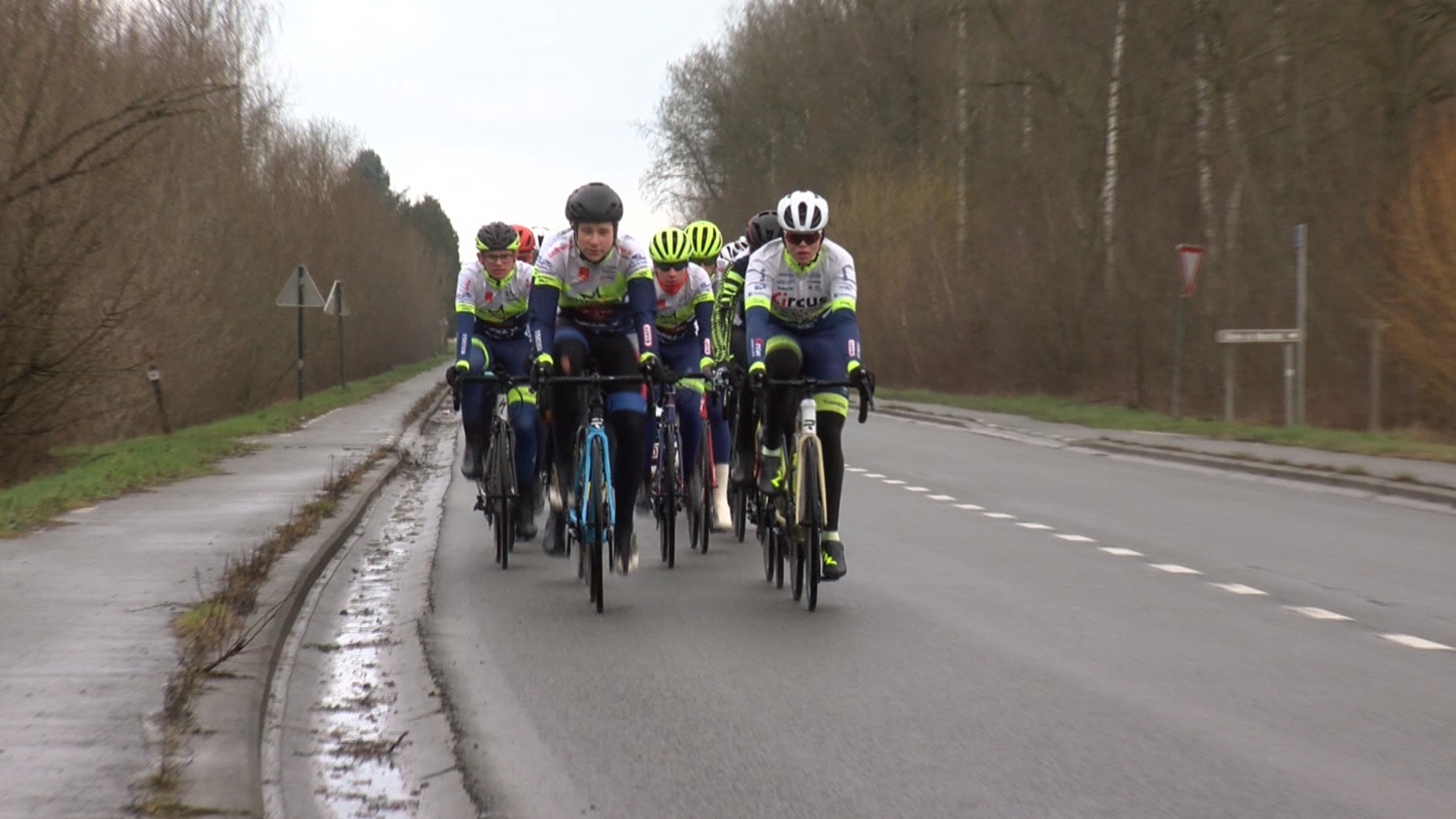 Cyclisme : les jeunes de Bury s'entraîne en attendant le retour à la compétition