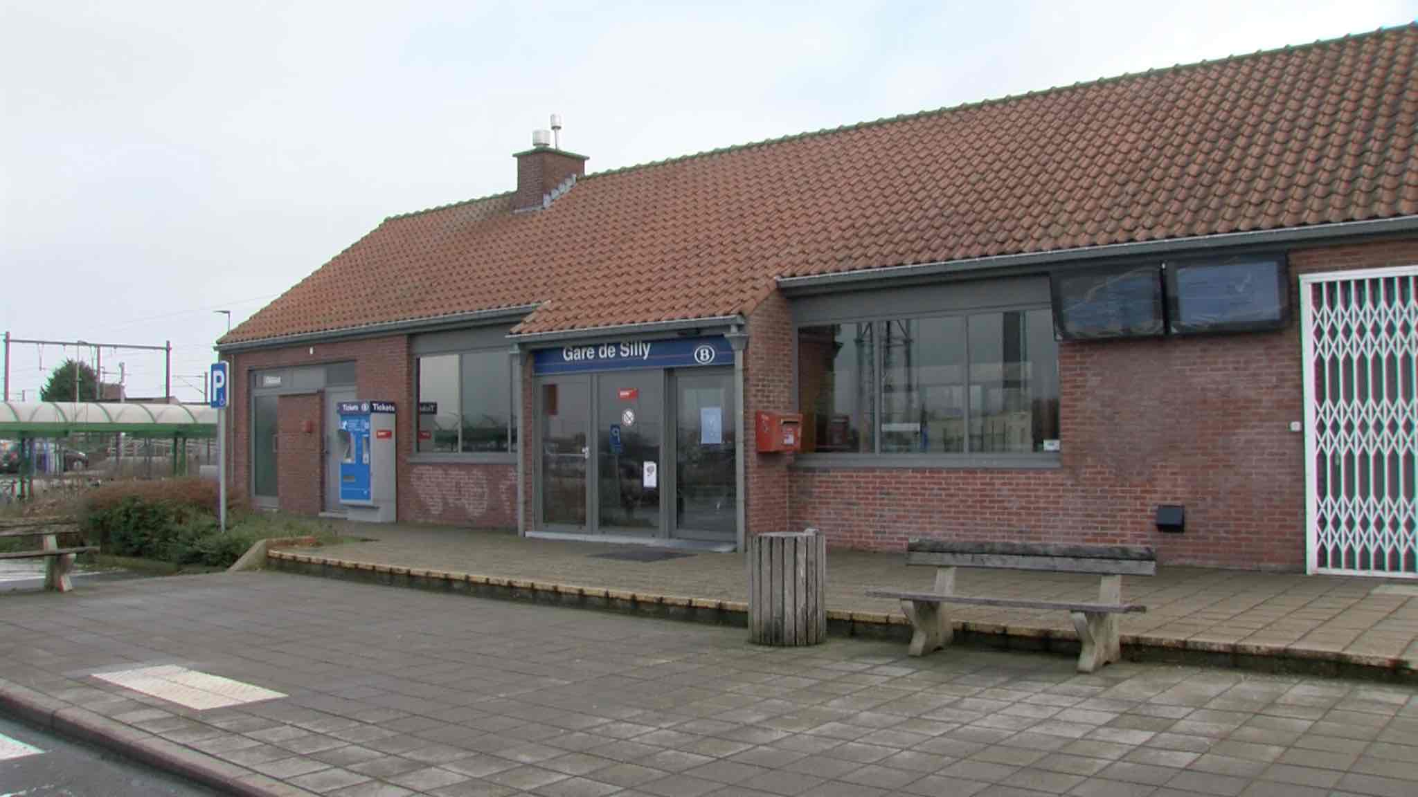 La commune de Silly veut se réapproprier la gare après la fermeture du guichet