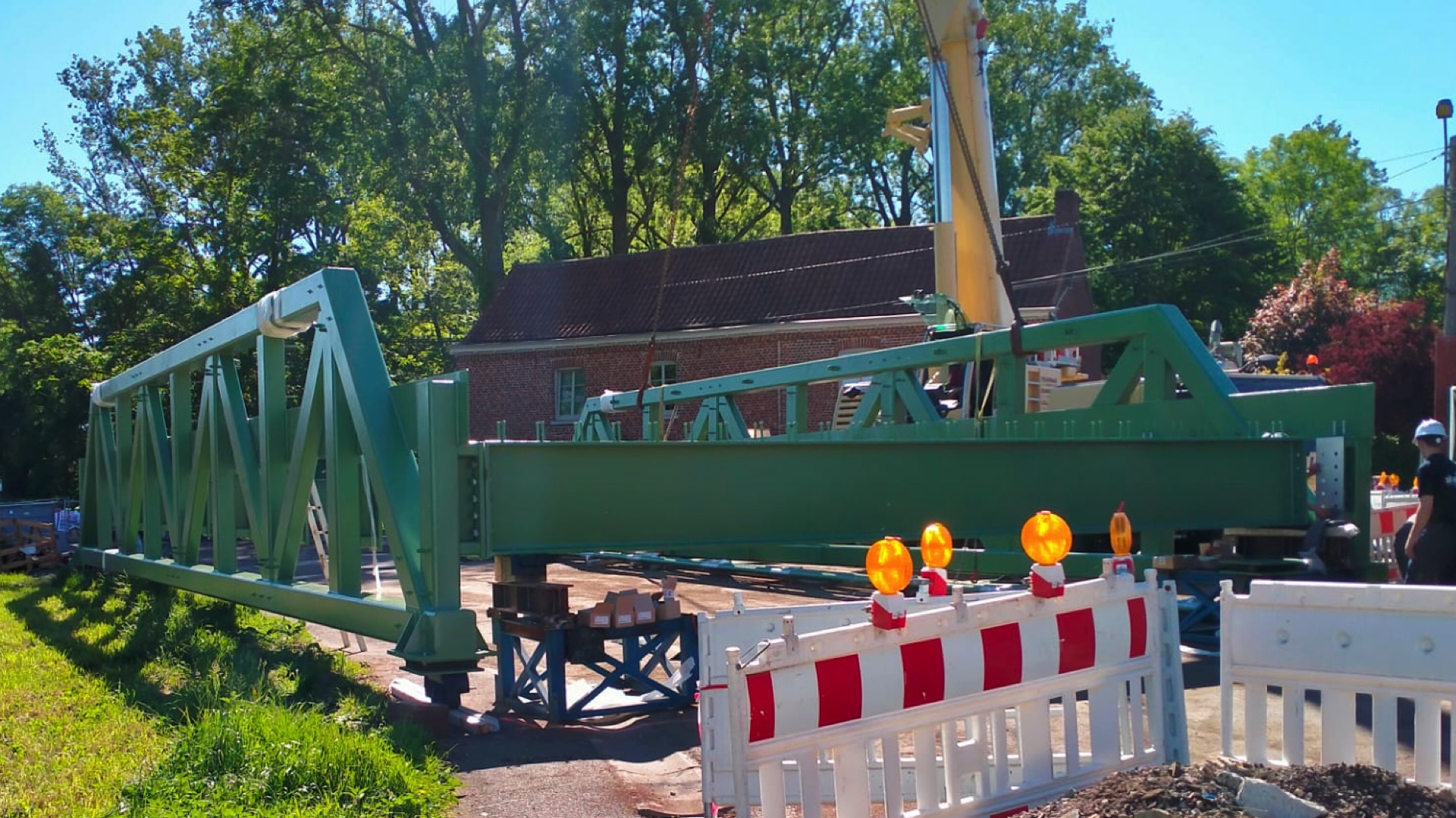 Maubray : le nouveau pont Royal sera installé ce vendredi