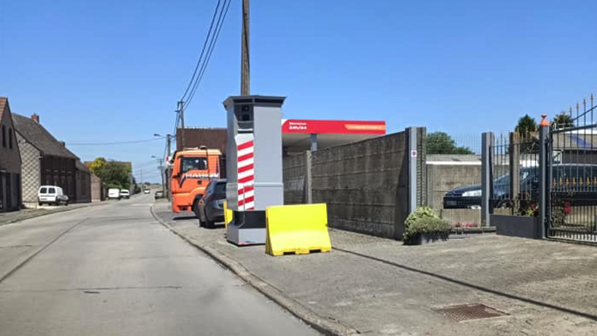 Un lidar installé à la chaussée Brunehault à Blicquy