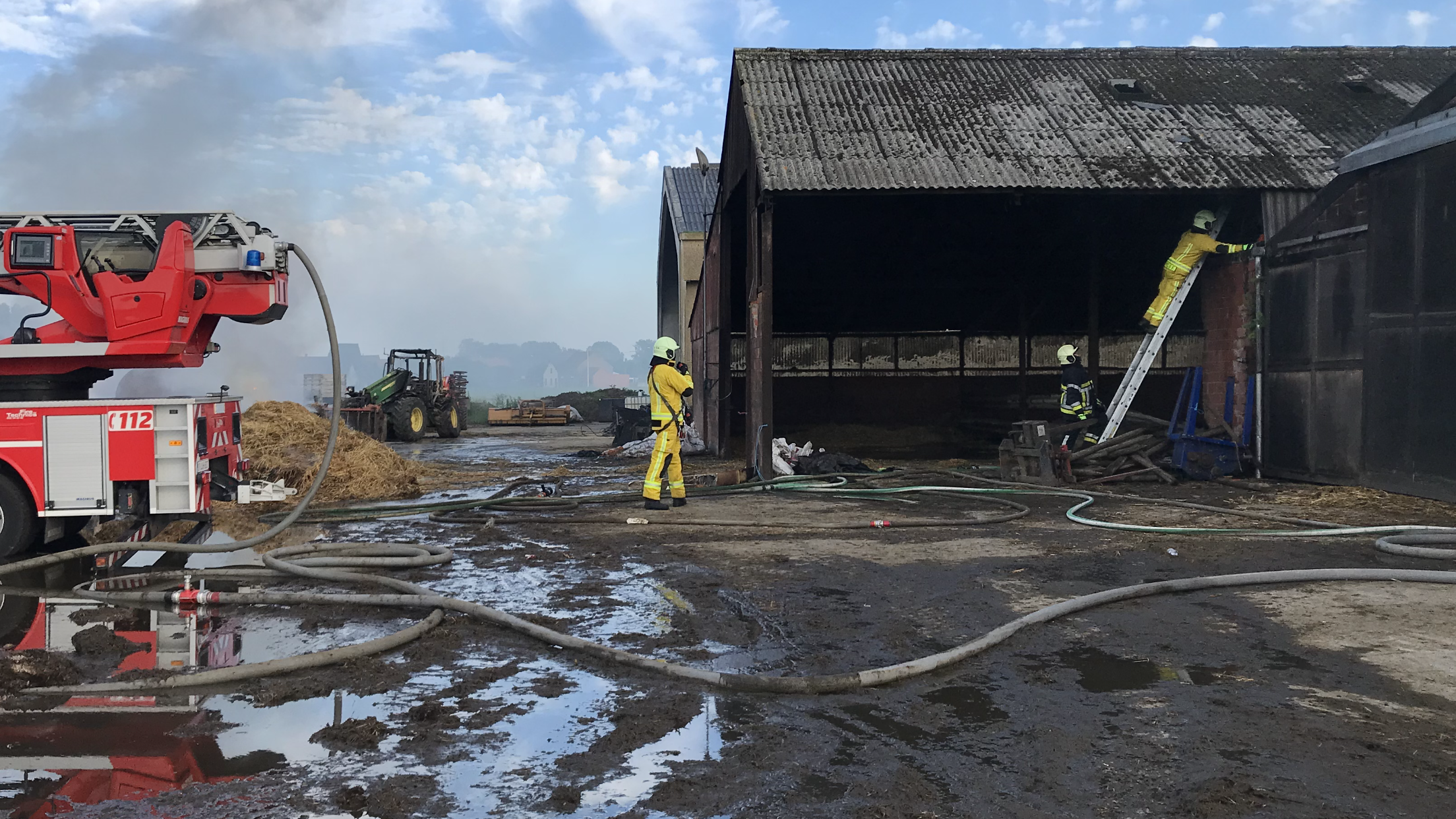 Incendie dans un hangar agricole à Beloeil