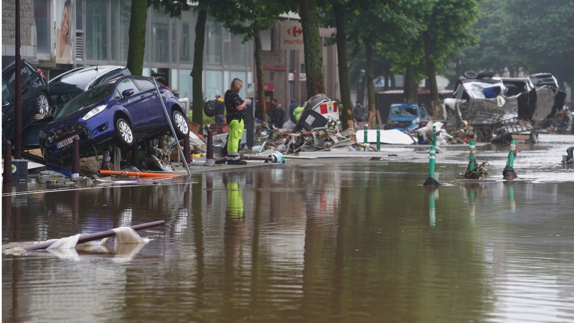 Enghien : des dons pour les sinistrés des inondations peuvent être déposés à la salle des Acacias à l'entrée du parc